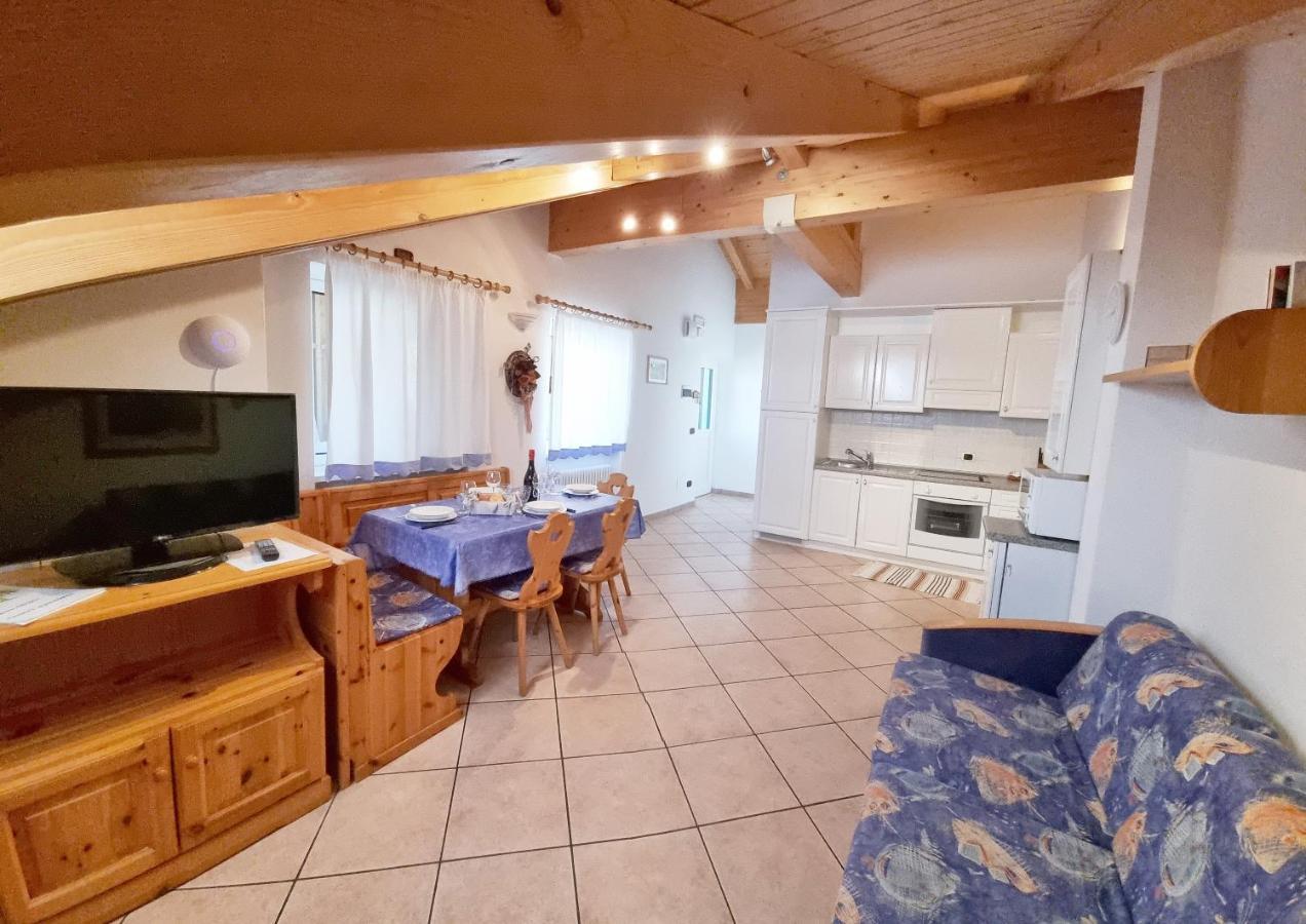 Apartamento Ciapia Campitello di Fassa Exterior foto
