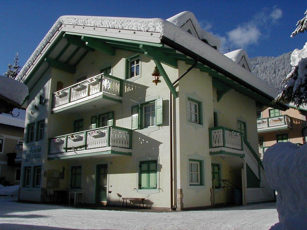 Apartamento Ciapia Campitello di Fassa Exterior foto